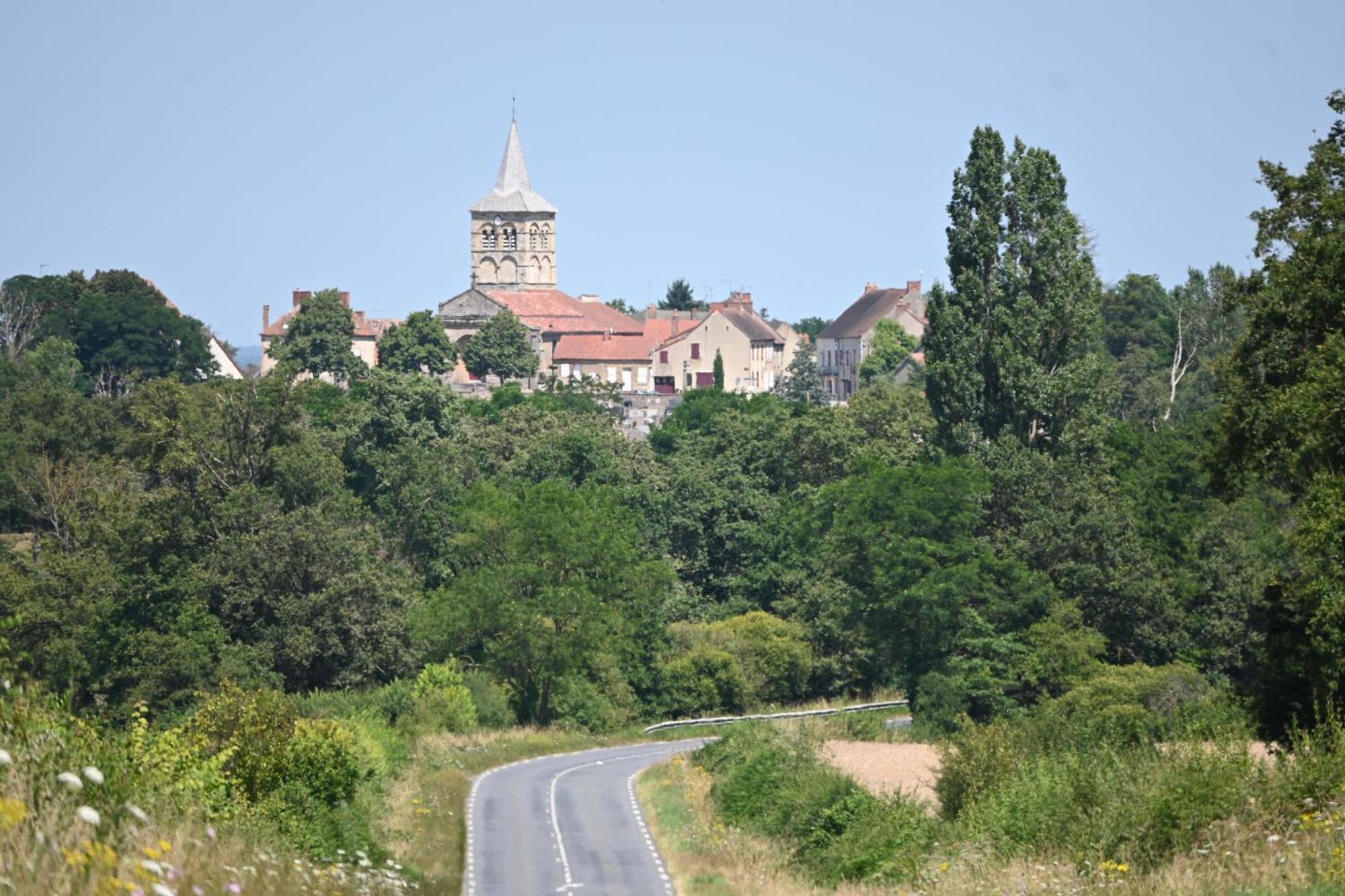 Bizeneuille Aux 3 Forets מראה חיצוני תמונה